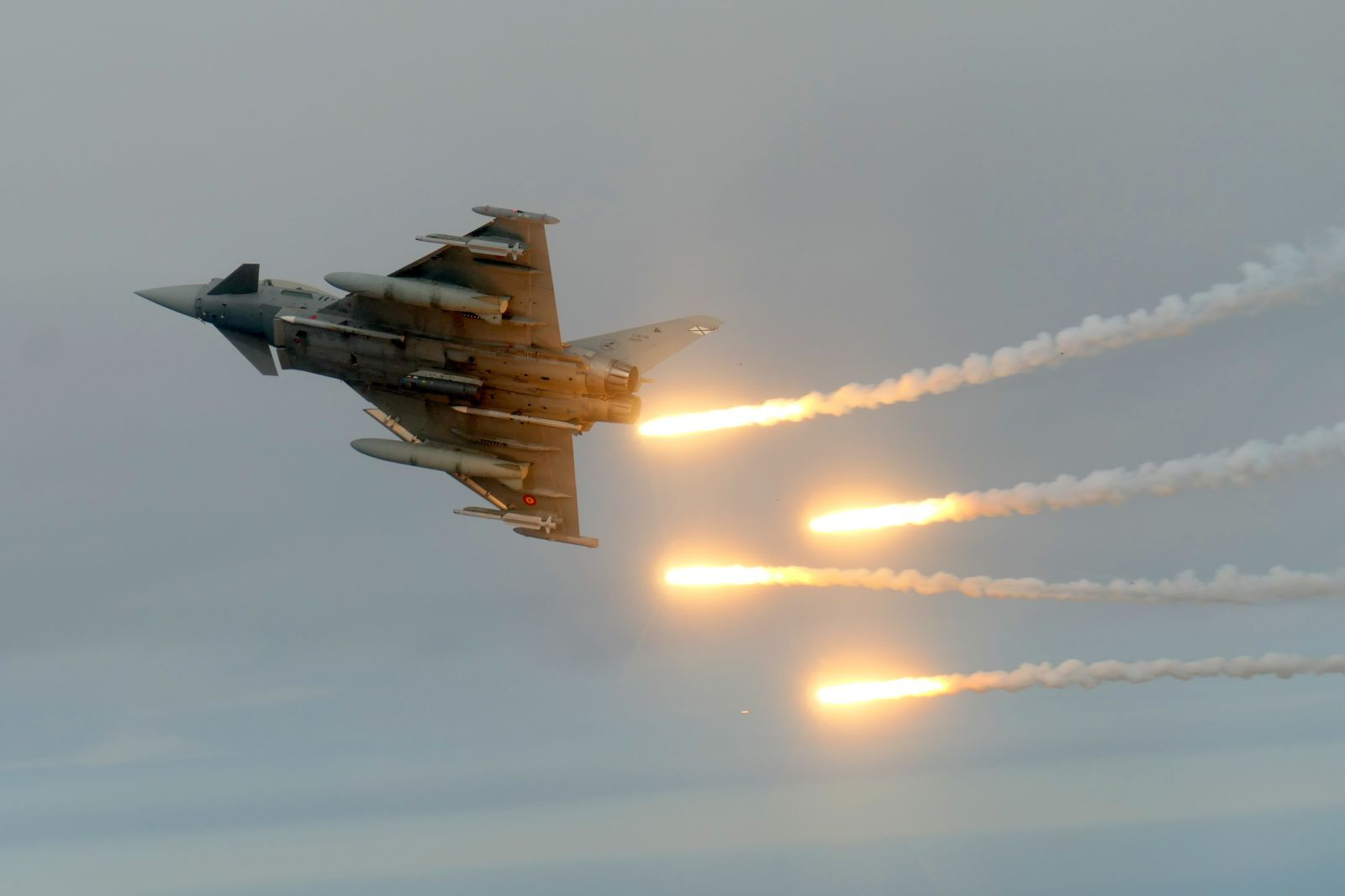 España estudia enviar cazas a Bulgaria dentro del plan de la OTAN para  disuadir a Rusia