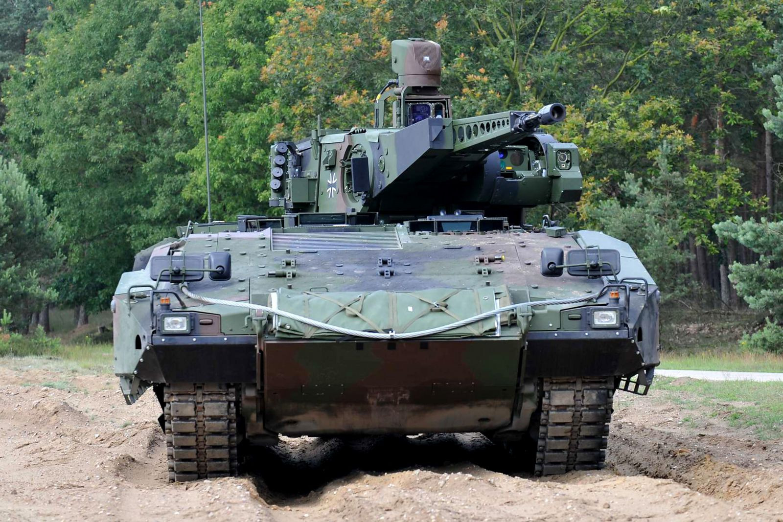 Me gusta guisante propiedad Alemania encarga otros 50 blindados Puma por casi 1.100 millones de euros