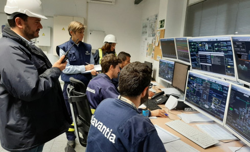 Sala de control durante de pruebas de resistencia Planta AIP. Foto Navantia