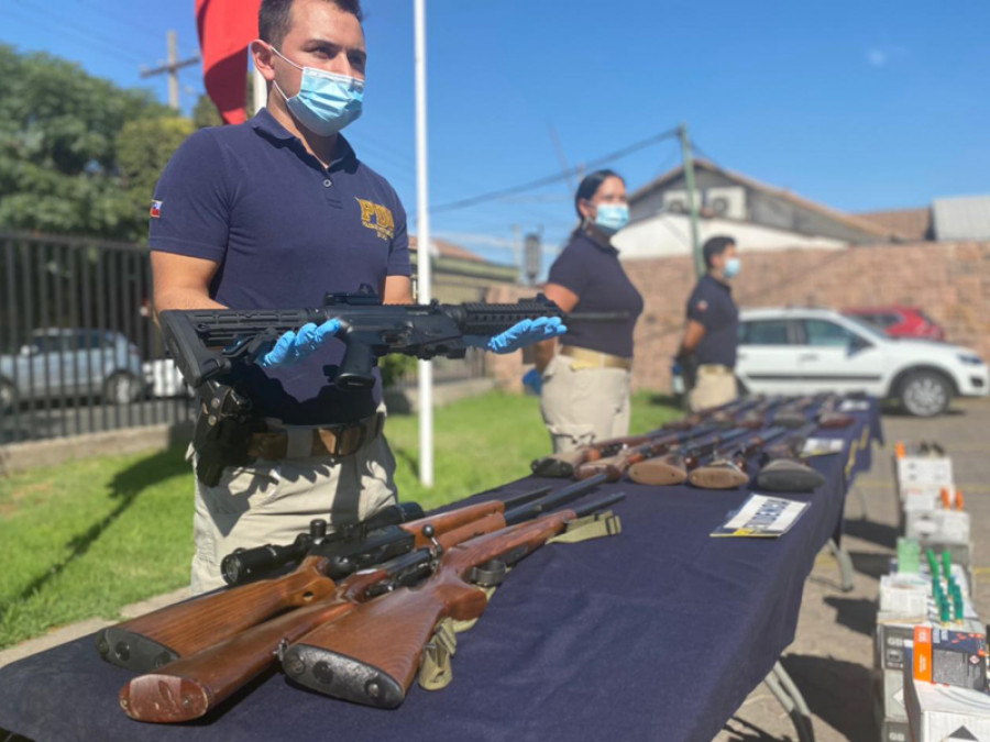 La operación policial internacional logró incautar cerca de 200.000 armas ilícitas. Foto PDI