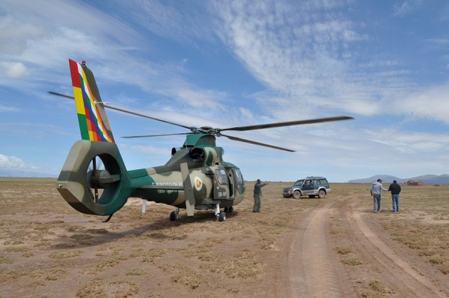 Helicóptero Z-9 del Ejército de Bolivia en una operación anticontrabando en la frontera con Chile. Foto: Agencia Boliviana de Información.