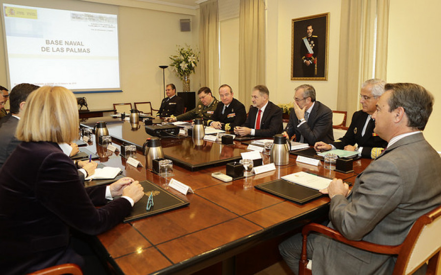 Reunión de la comisión en el Ministerio de Defensa. Foto: MDE