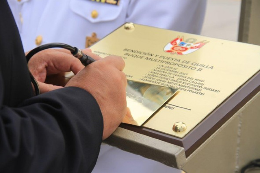 Colocación simbólica de la quilla del segundo Makassar de la Armada de Perú. Foto: Marina de Guerra del Perú