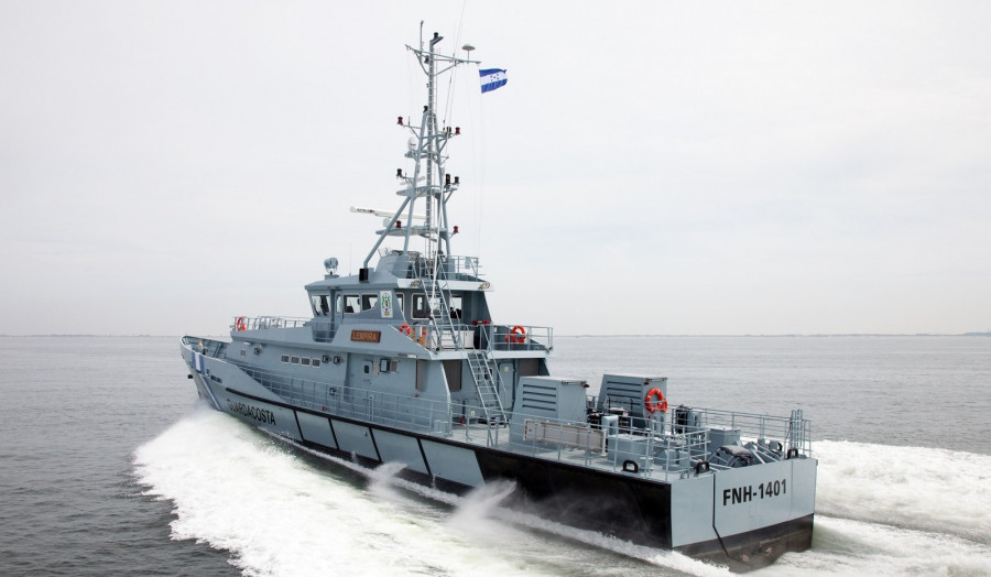 Patrullero tipo SPa 4207 de la Fuerza Naval de Honduras, igual a los dos que recibirá Nicaragua. Foto: Damen Shipyards.