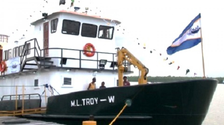 El barco de transporte M.L. Troy Williams´ del Ministerio de Seguridad guyanés. Foto: Foto: Department of Public Information.