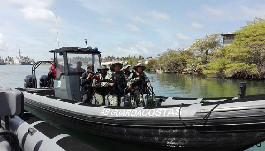 Botes RIB modelo SOF Chaser TM-1226 del Comando de Guardacostas. Foto: Armada de Venezuela.