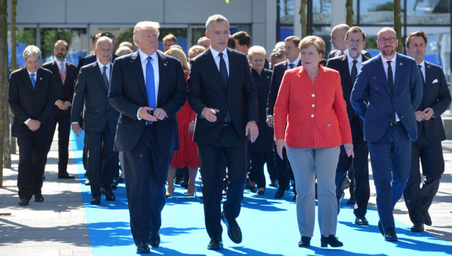 Donald Trump junto a distintos mandatarios europeos durante su primera de la OTAN el pasado mayo. Foto: OTAN