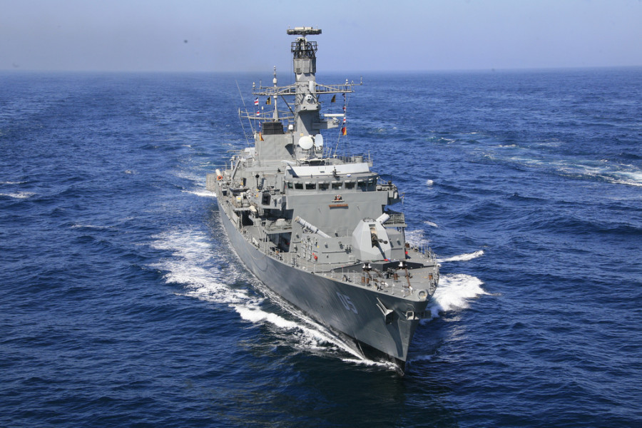 La FF-05 Almirante Cochrane será la primera fragata type 23 que modernizará Asmar. Foto: Armada de Chile