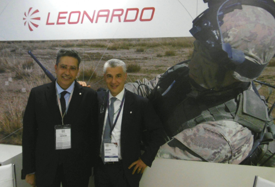 Placido de Maio y Lorenzo Mariani, de Leonardo, en LAAD. Foto: N.G. Pandavenes