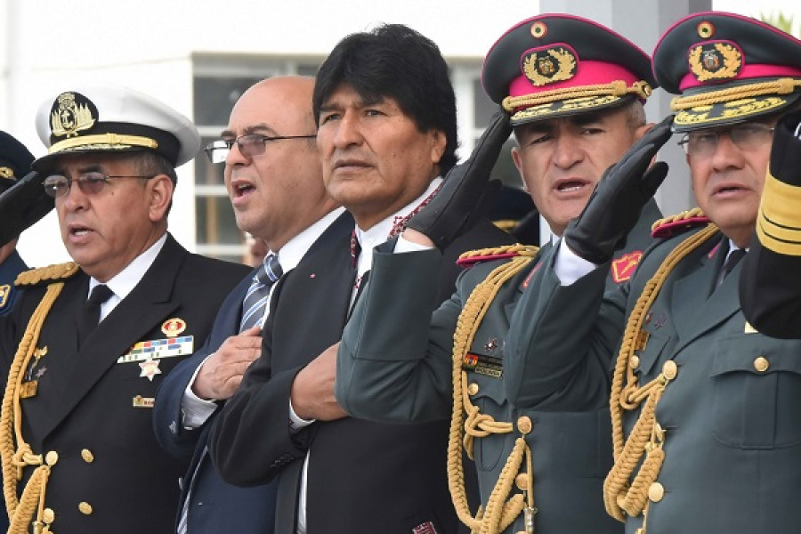 Bolivia FFAA AltoMando ENE17 ABI