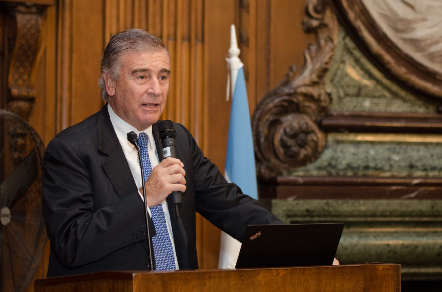El próximo ministro de Defensa de Argentina, Oscar Aguad Ministerio de Comunicaciones