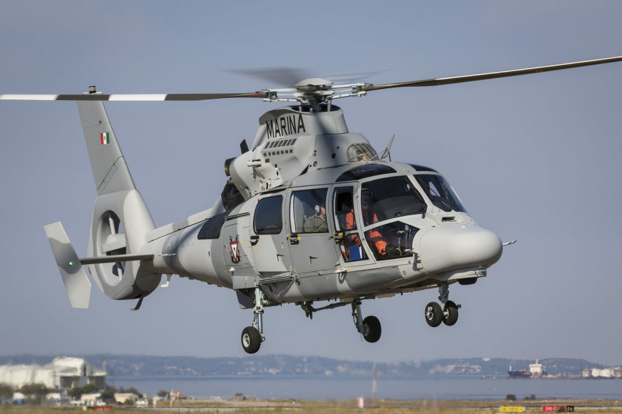 Helicóptero Panther igual al utilizado en la evacuación aeromédica. Fotos: Airbus y Semar.