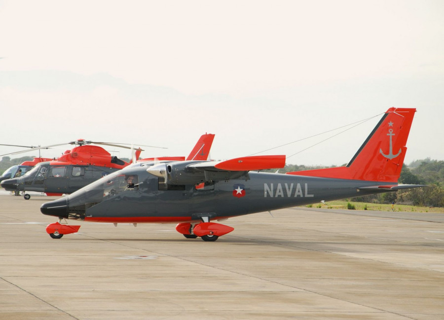 P68 Observer 2 Aviacion Naval Armada de Chile