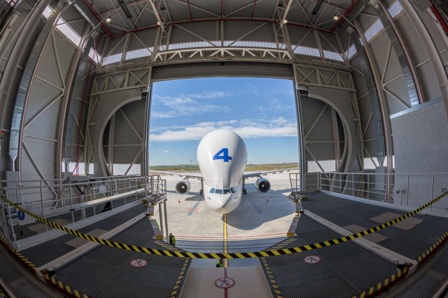 Nuevo hangar del Beluga. Foto: Airbus