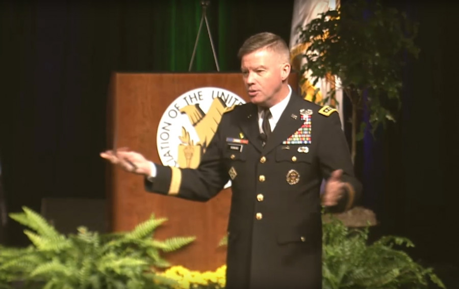 El general Perkins durante su intervención en AUSA Global Force 2017. Foto: Ejército de EEUU