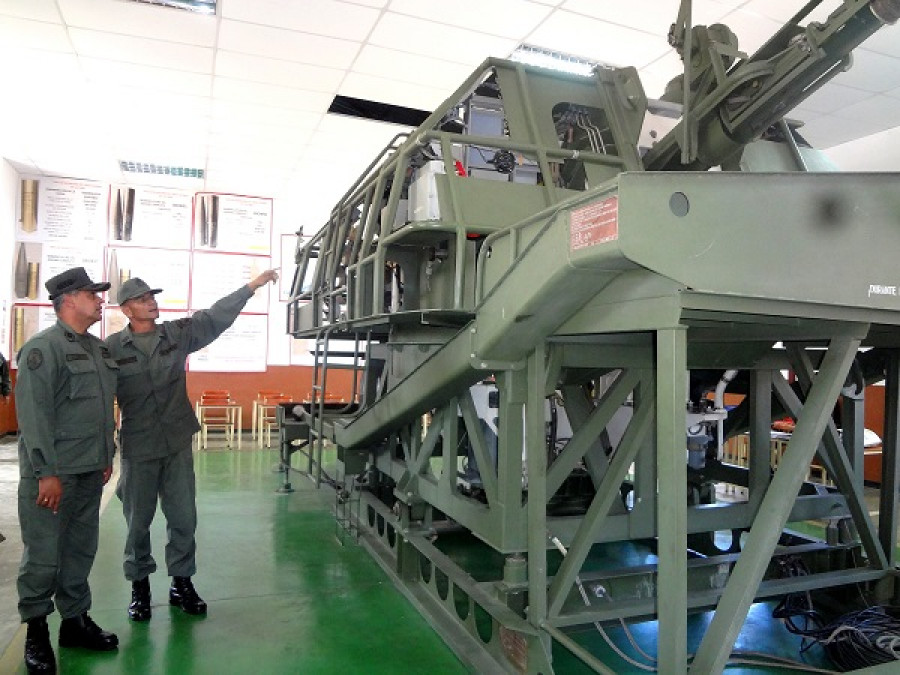 Simulador del obús autopropulsado Msta-S de fabricación rusa. Foto: Ejército de Venezuela.