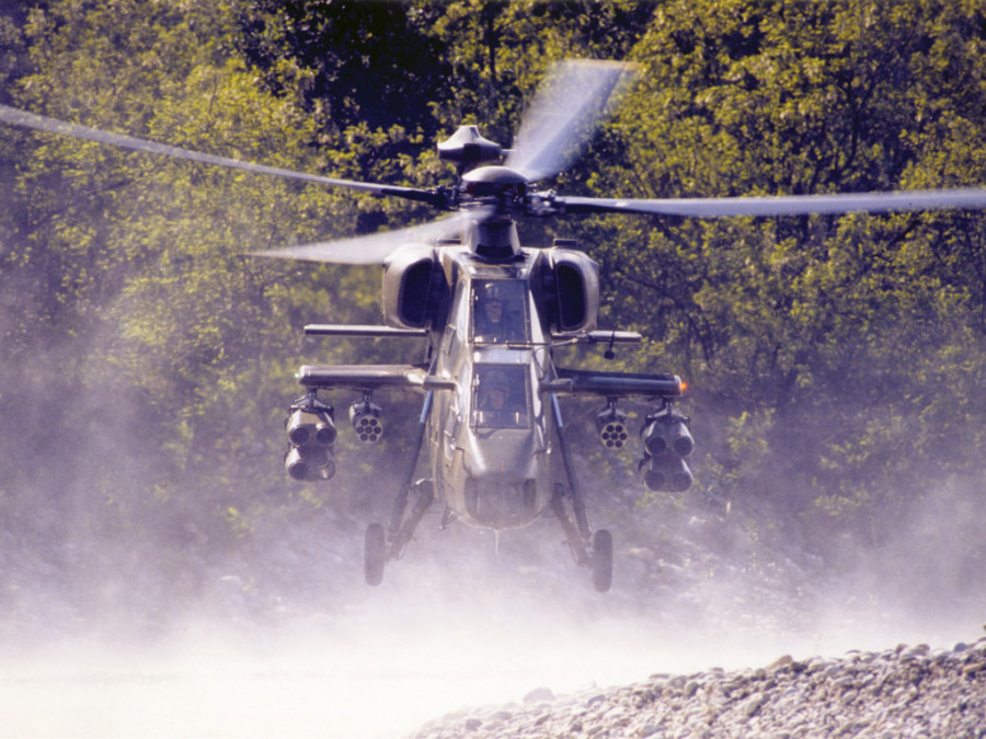 161103 helicoptero ataque aw129 mangusta leonardo finmeccanica