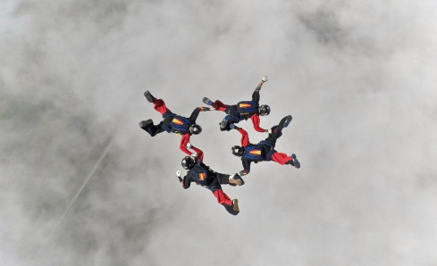 Salto de la Papea durante el Campeonato del Mundo de Paracaidismo. Foto: Ejército del Aire