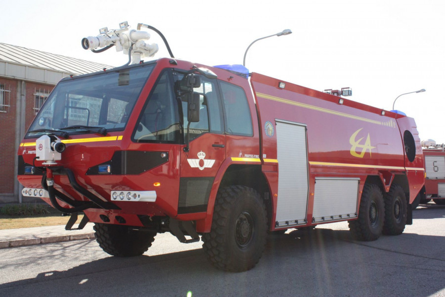 Vehículo contra incendios. Foto: Ejército del Aire