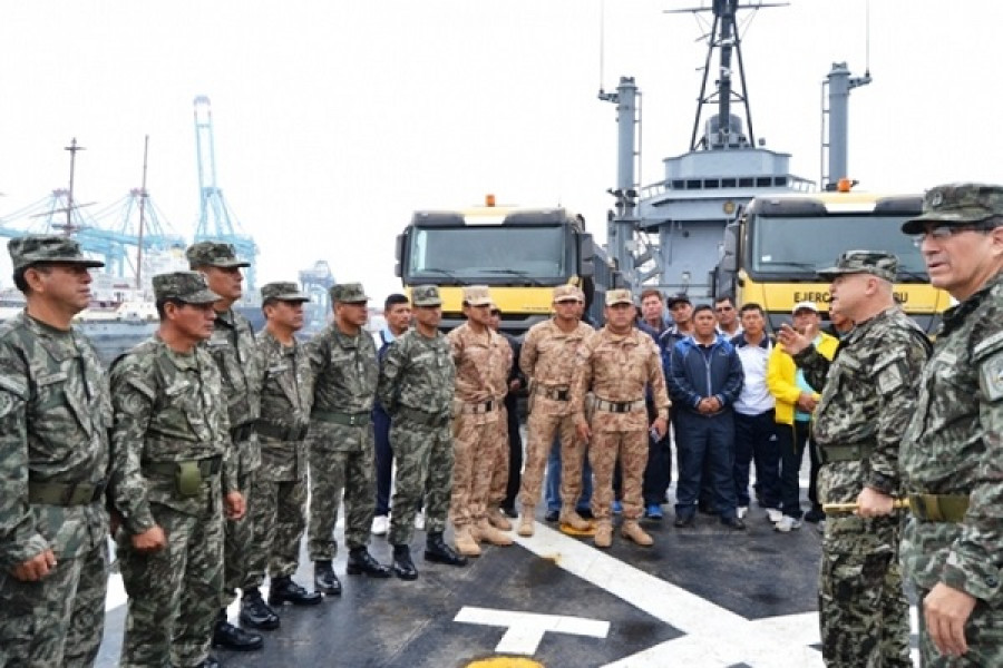 Peru Armada BAPCallao OCT2015 EjercitoPeru