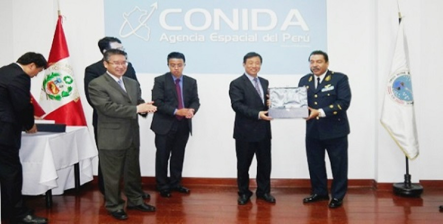 Peru China Acuerdo Espacial May2015 CONIDA