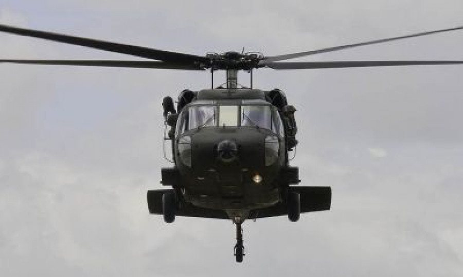 140811 helicoptero black hawk roberto caiafa 02