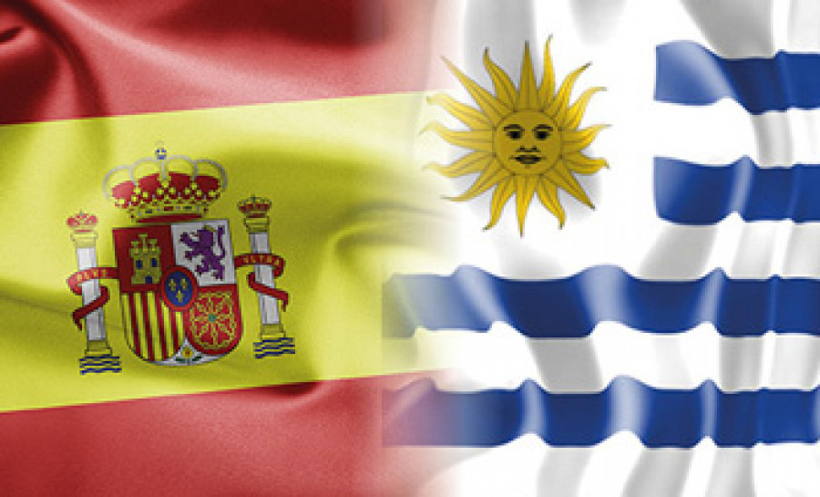 141111 Espana Uruguay