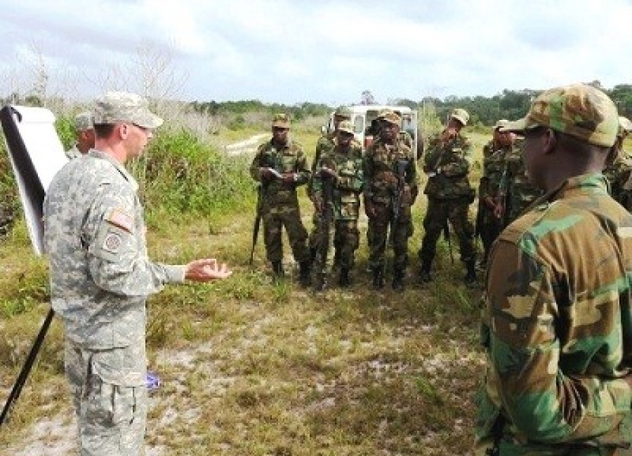 US Army Surinam training  400x289