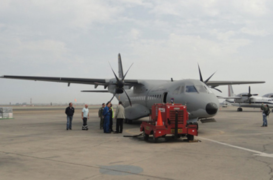 Airbus Military C295 Callao 15Mayo2013 0001