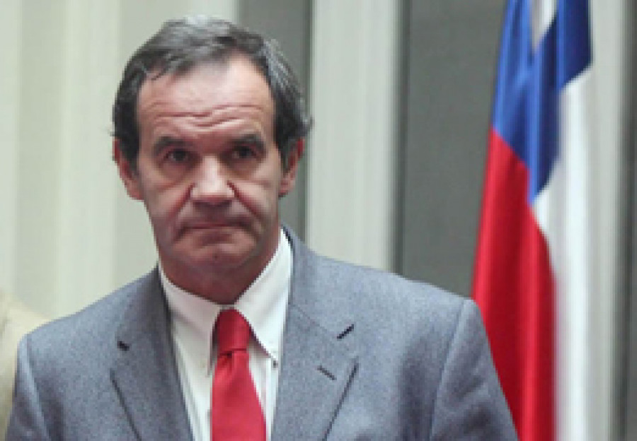 Andres allamand chile