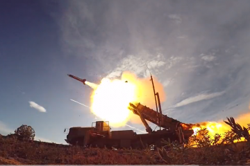 ​El Ejército dispara por primera dos misiles Patriot a la vez desde lanzadores distintos