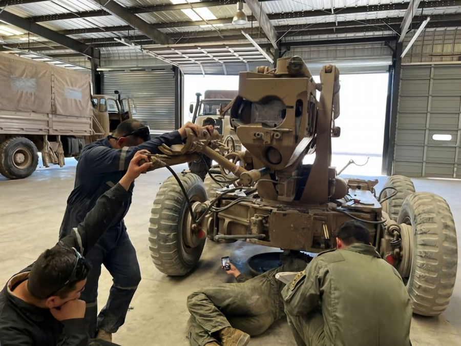 Inspección técnica a los obuses M 71 Foto Ejército de Chile