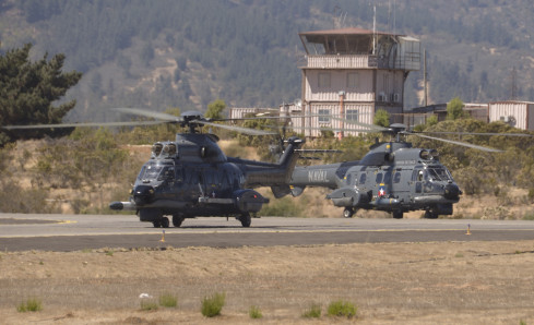 Helicópteros de ataque Airbus AS332F1 Cougar en la base aeronaval Concón Foto Armada de Chile