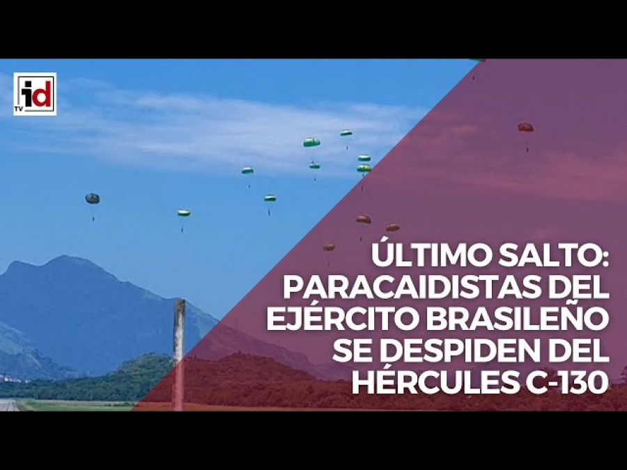Último salto: paracaidistas del ejército brasileño se despiden del Hércules C-130