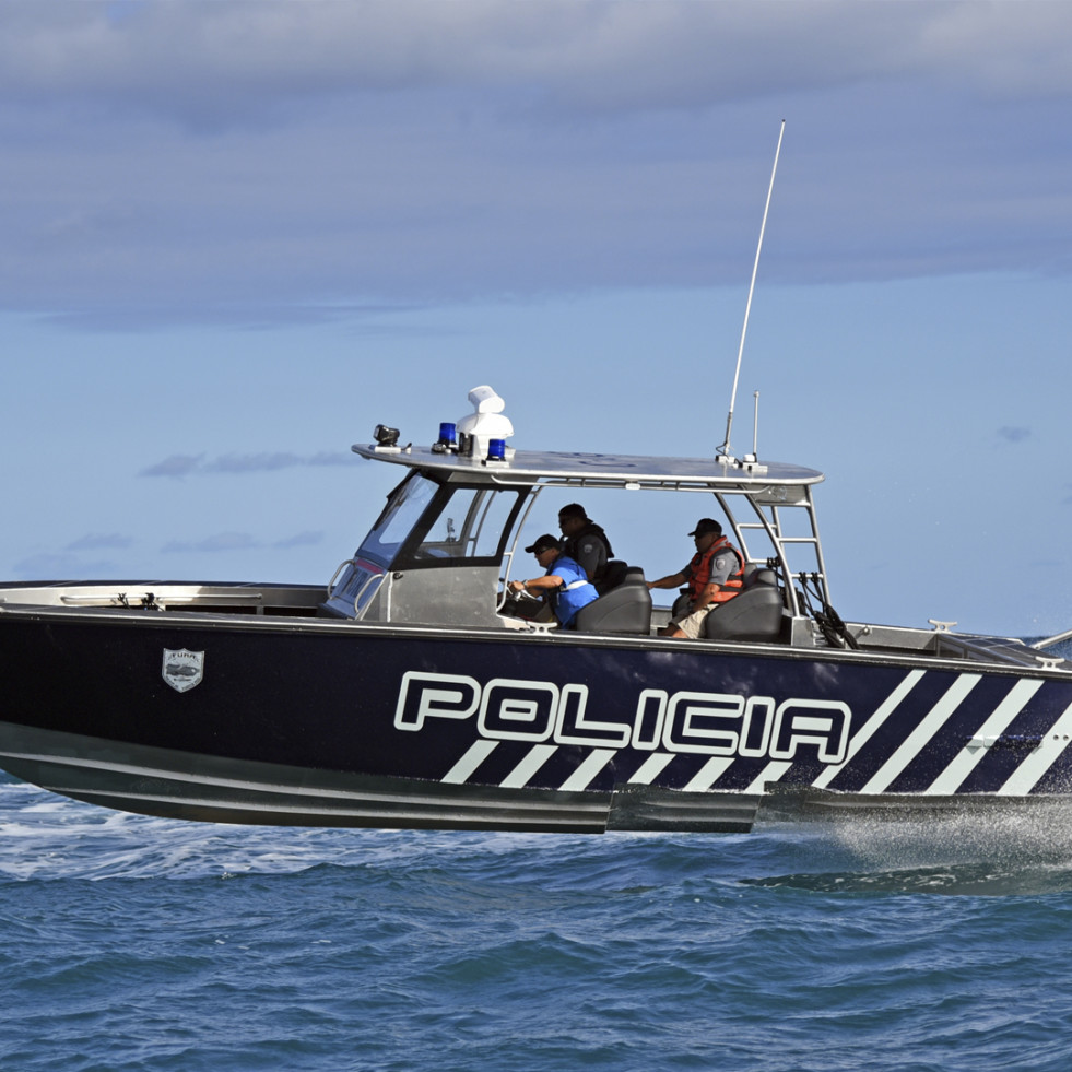 PuertoRico Policia 36 Fearless Metal Shark