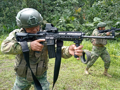 Arad 1. Foto Ejercito del Ecuador