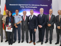 Foto de grupo, firma de acuerdo Grupo Oesía y Lockheed Martin