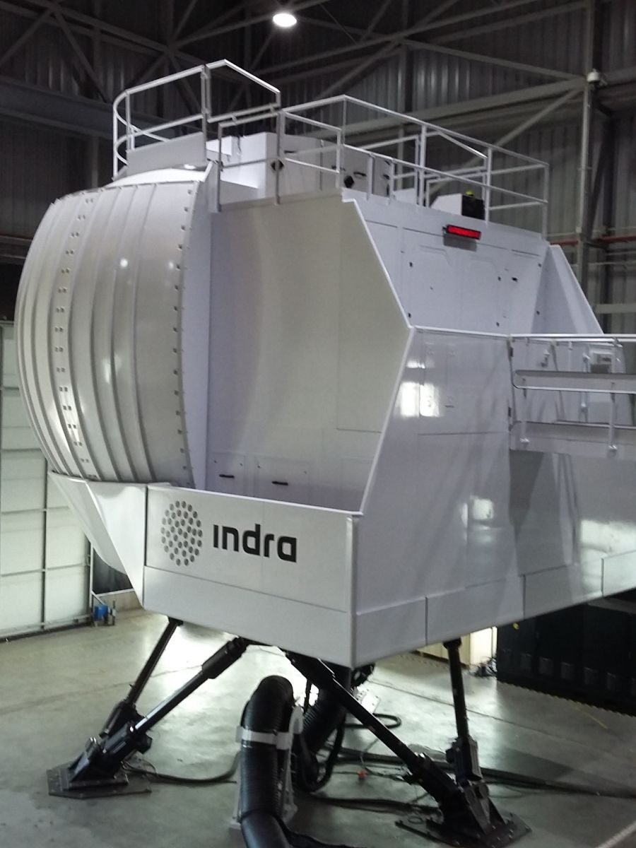 Simulador EC135. Foto: Indra.