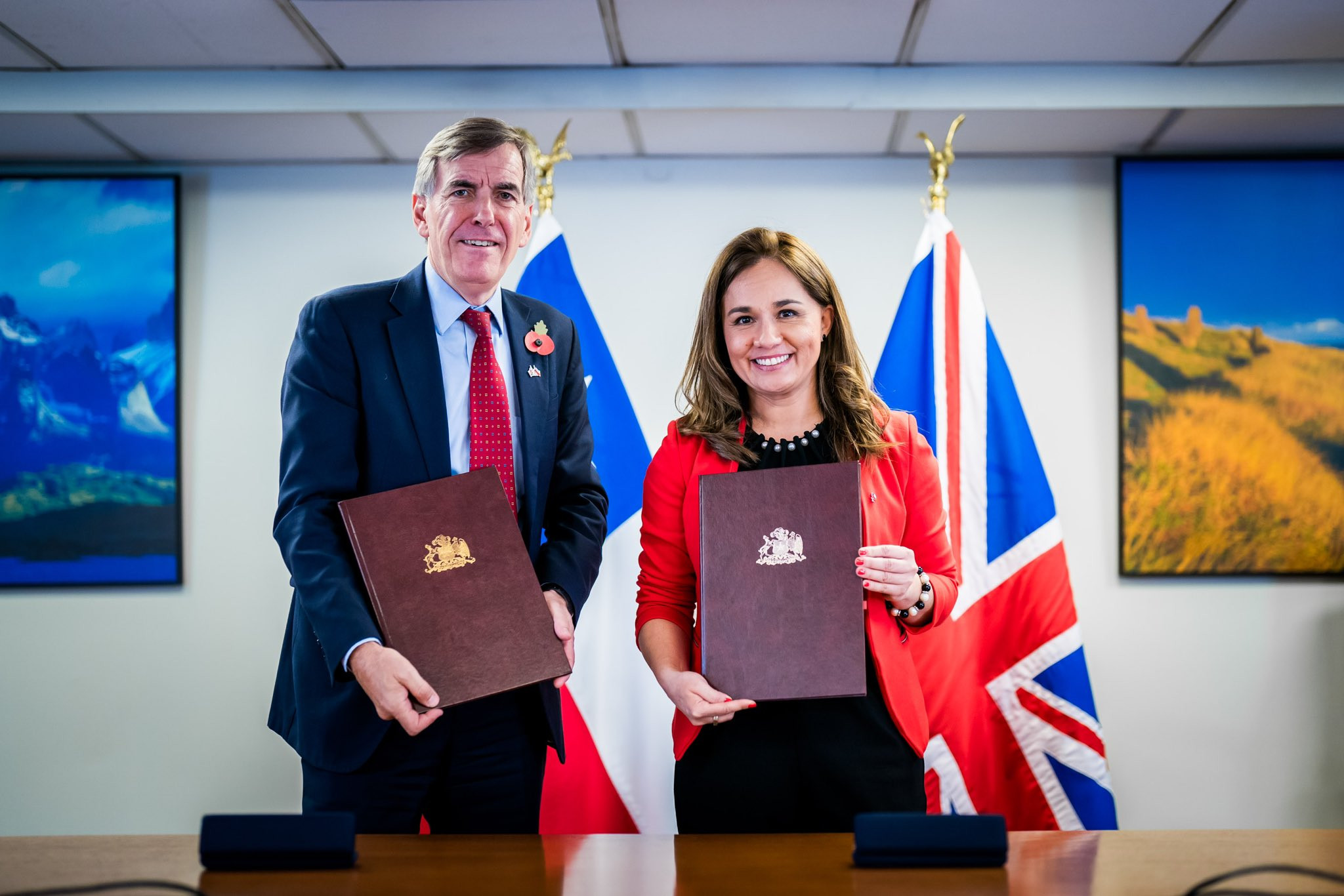 Chile and the UK address their Antarctic cooperation and defence