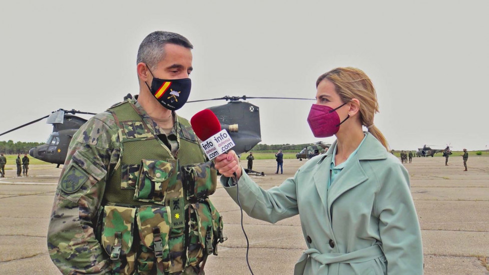 El Comandante Pedro Rolán durante la entrevista con Infodefensa.com