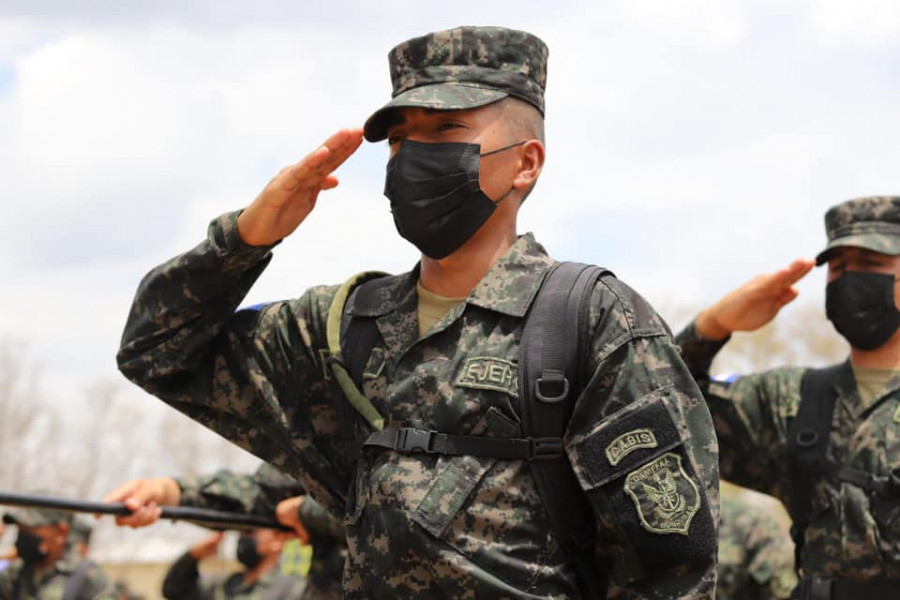 Acto de graduación de las tropas. Foto Secretaría de Defensa de Honduras