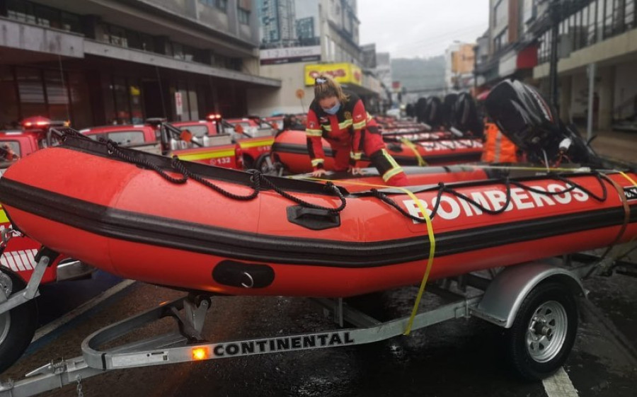 Botes neumáticos Pumar MI470 Danubio. Foto Intendencia de La Araucanía