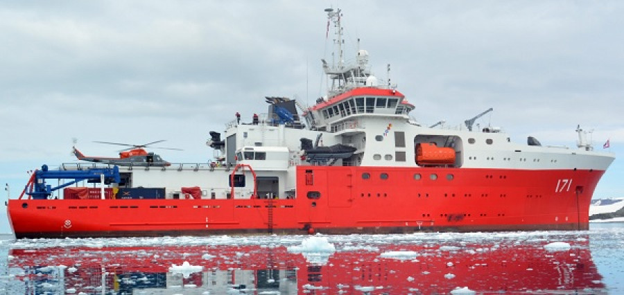Buque de investigación oceanográfica con capacidad polar BAP Carrasco. Foto MGP