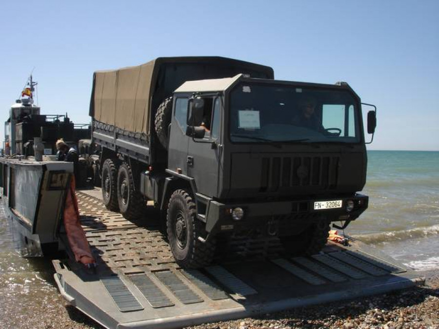 Camión Iveco de la Infantería de Marina. Foto Armada