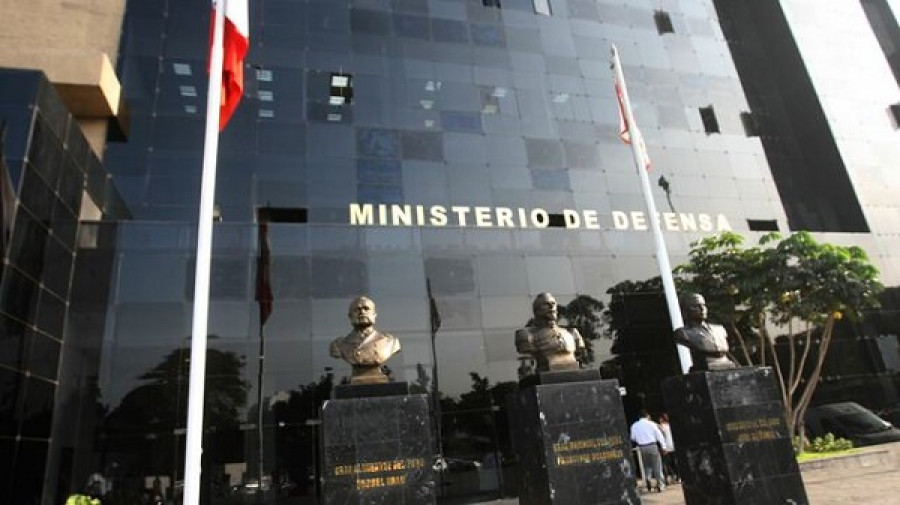 Fachada de la sede del Ministerio de Defensa en la ciudad de Lima. Foto Ministerio de Defensa del Perú