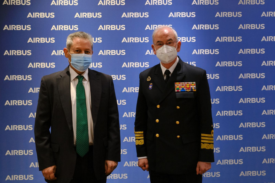 El Jemad y el presidente de Airbus España. Foto Jemad