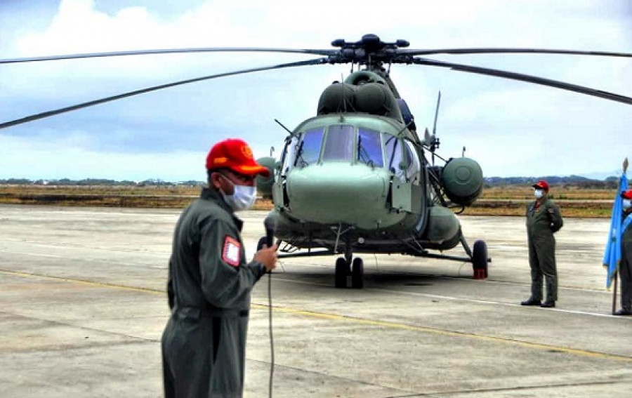 Helicóptero Mi-17V-5 en el acto de entrega. Foto Aviación Militar de Venezuela