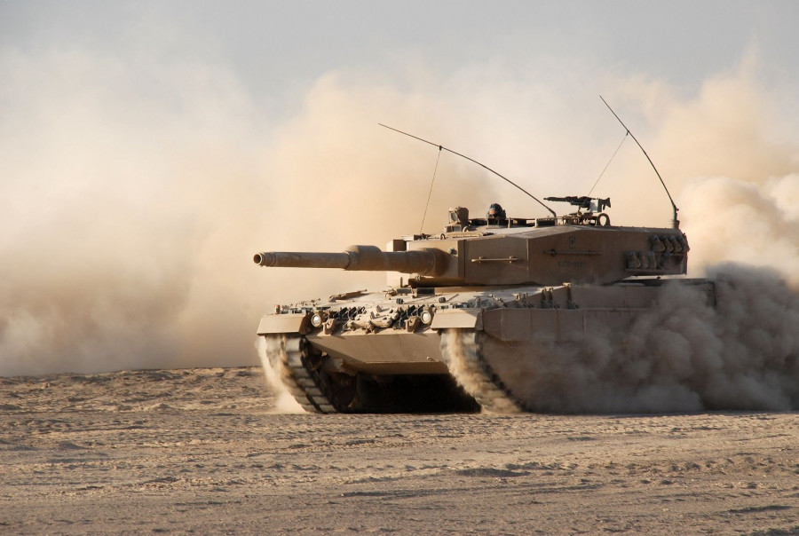 El tanque Leopard 2A4 es la columna vertebral de las Brigadas Acorazadas de la Fuerza Terrestre. Foto: Ejército de Chile