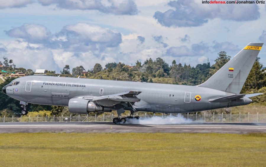Avión KC-767 Júpiter. Foto: Jonahtan Ortiz