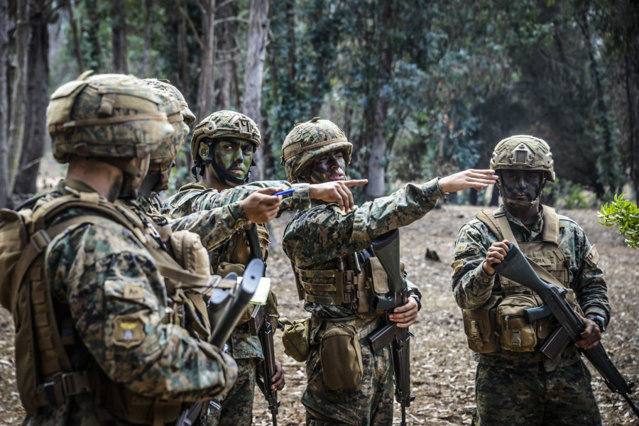 Alumnos de la Escuela Militar en fase de instrucción en el predio militar Pichicuy. Foto: Ejército de Chile